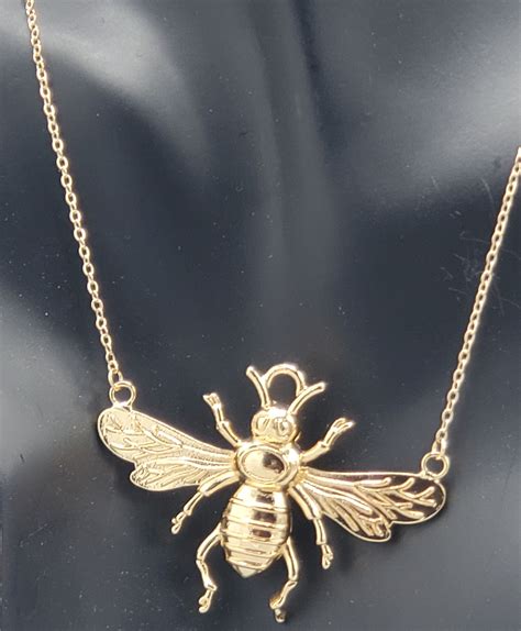 gucci honey bee necklace|designer bee necklace Gucci.